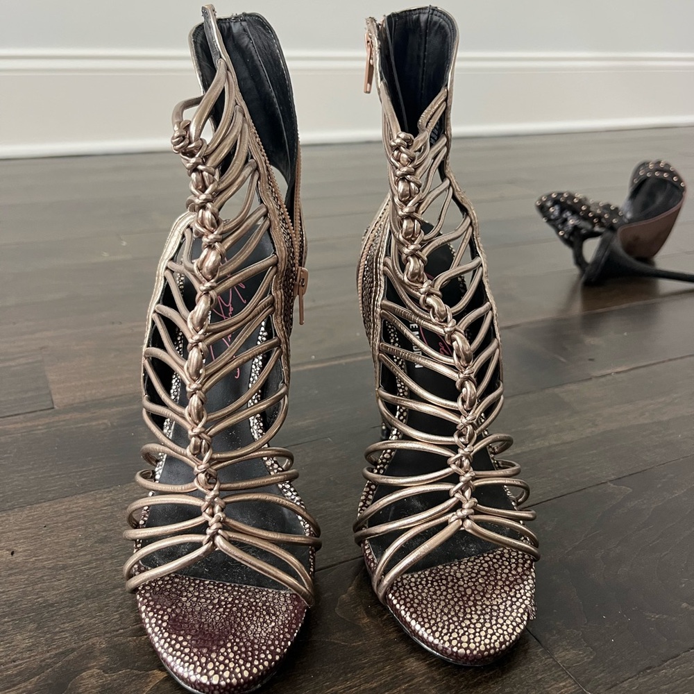 Steve Madden Silver Strappy Heels